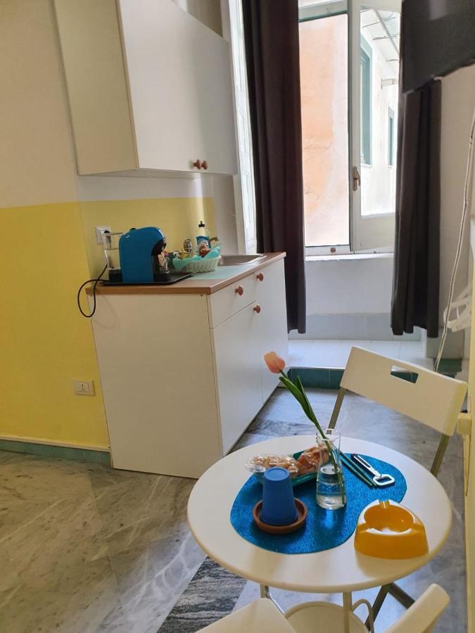 Bed and Breakfast Le Ginestre In Centro Salerno Zewnętrze zdjęcie