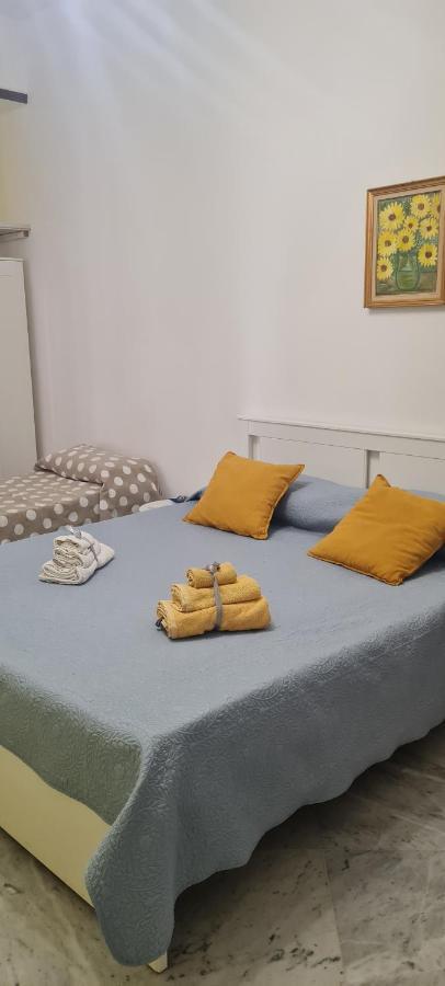 Bed and Breakfast Le Ginestre In Centro Salerno Zewnętrze zdjęcie