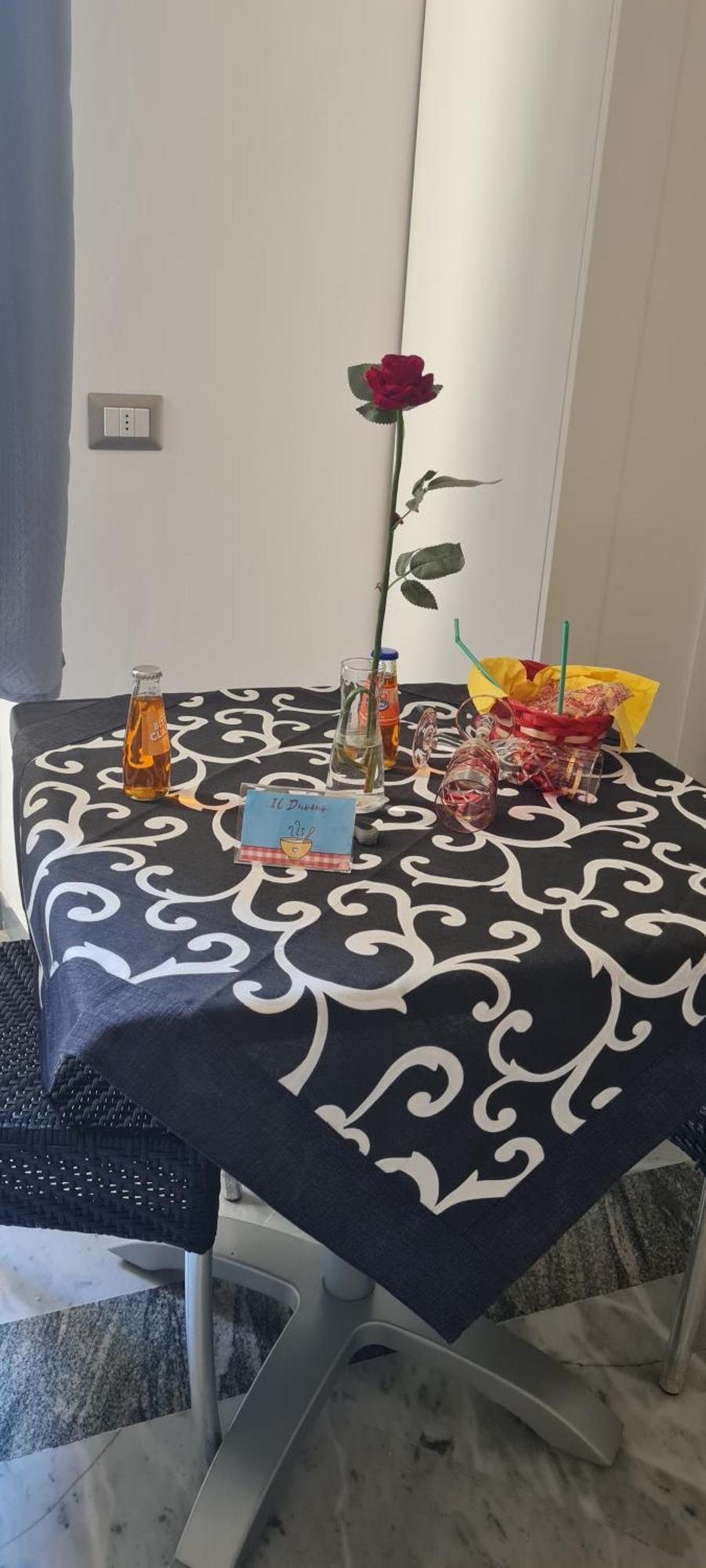 Bed and Breakfast Le Ginestre In Centro Salerno Pokój zdjęcie