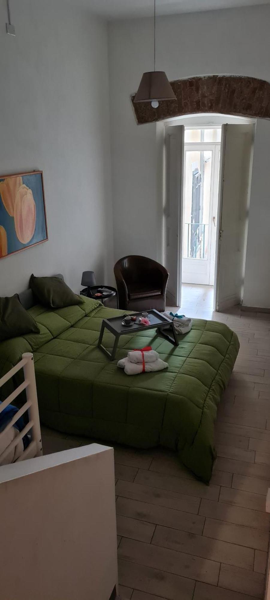 Bed and Breakfast Le Ginestre In Centro Salerno Pokój zdjęcie